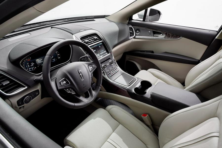  Lincoln MKX 2015 года  (фото 15 из 26)